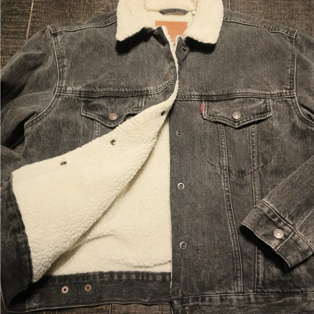 Black Denim Jacket with Sherpa Collar - Picture 3 of 7